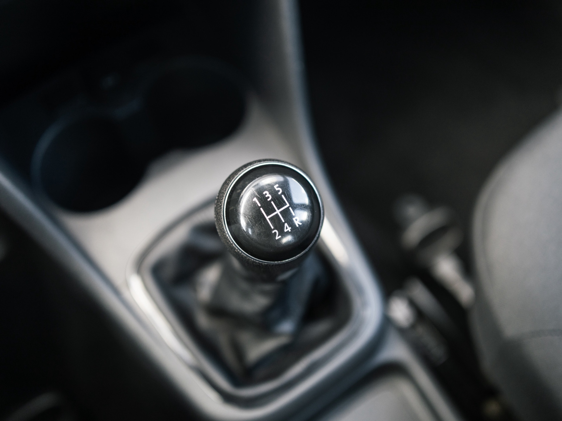 45907842-26.jpg